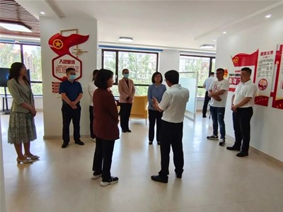 自治區(qū)團委副書記匡曉蕾深入森源集團調(diào)研工作